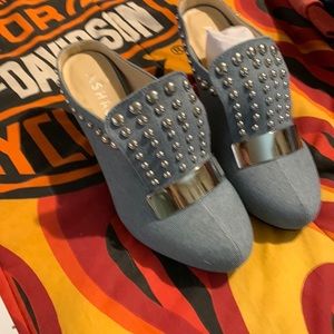 Denim heels with silver studs